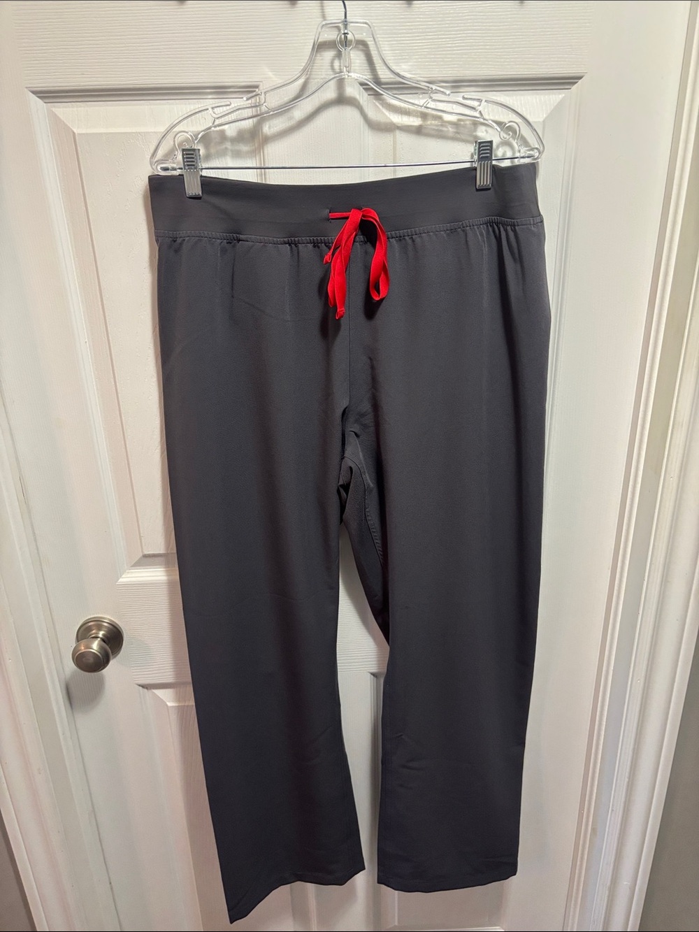 Figs Livingston High-Rise Straight-Leg Scrub Pants